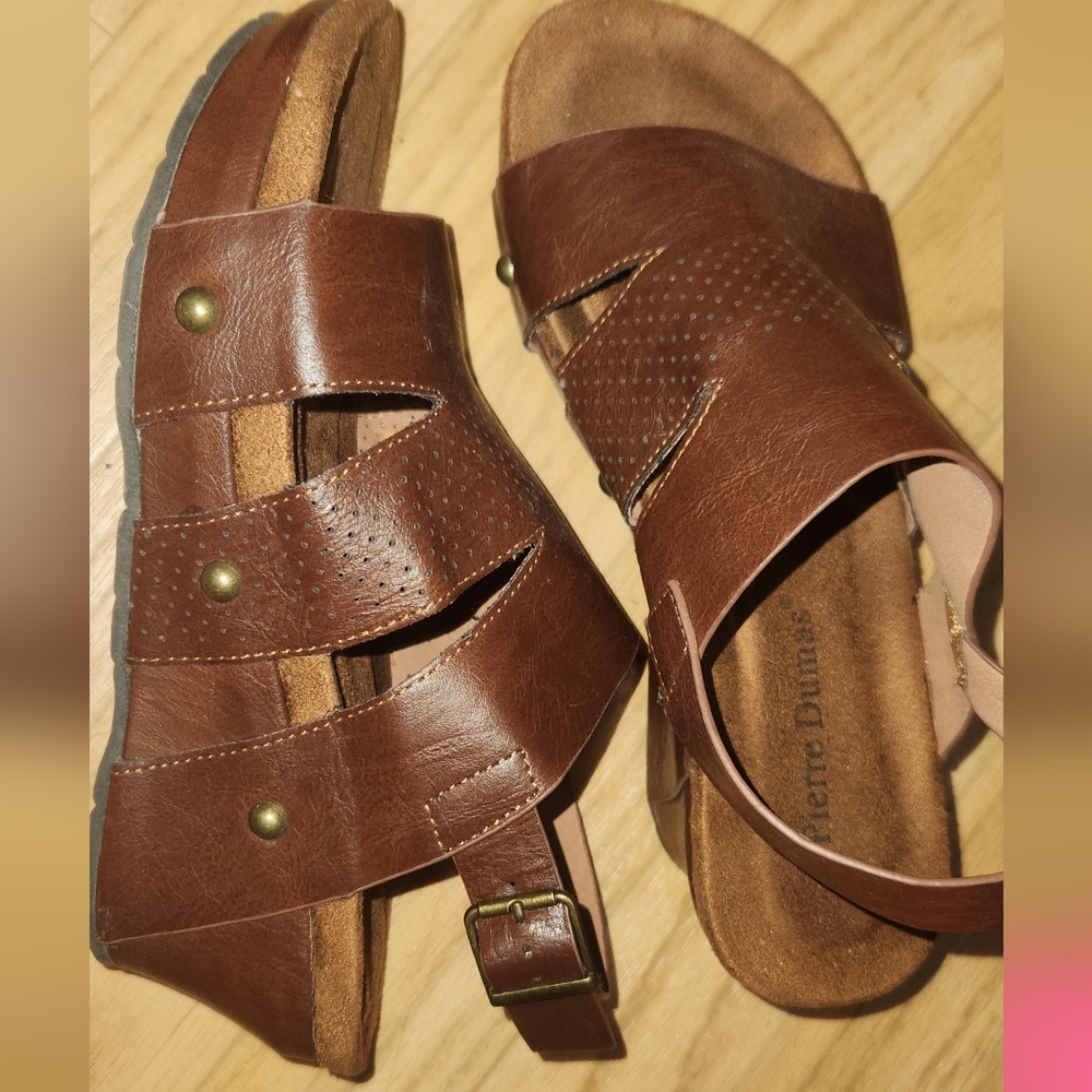 Pierre dumas wedges